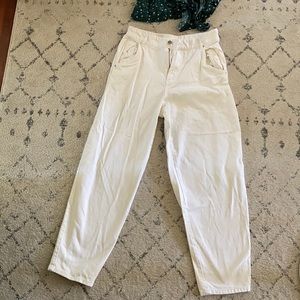 Never worn white jeans 💋
